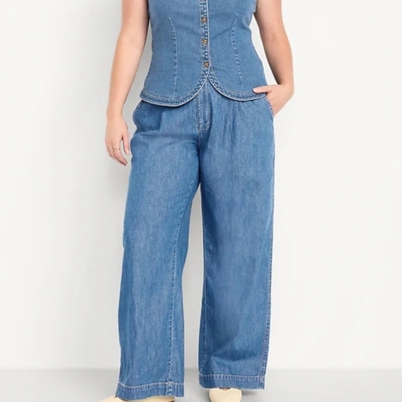 Old Navy Denim - BRAND NEW NWT Wide Leg Blue Denim Jeans 14 Tall